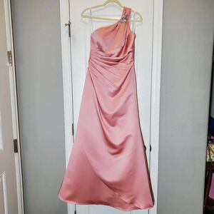 David's Bridal Pink One Shoulder Bridesmaid Dress Size 4